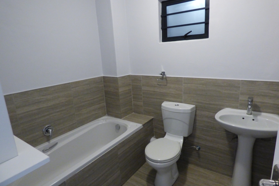 2 Bedroom Property for Sale in Parklands North Western Cape